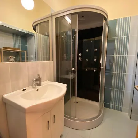 Ambrozia Apartment Eger